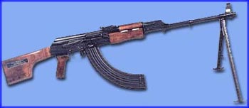 this looks a little like a Tommy Gun